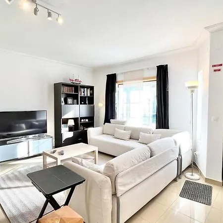 Villa New! - The Surfer Pilot - Baleal 8pax *
