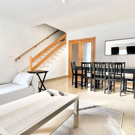 New! - The Surfer Pilot - Baleal 8pax Villa